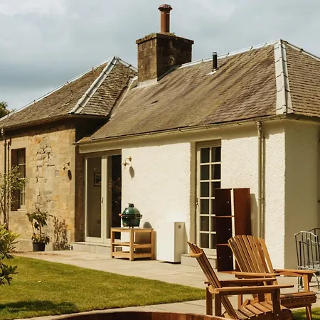 Penicuik Estate Villa Exterior photo